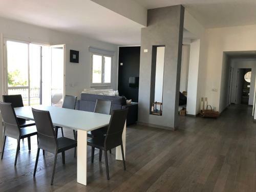 Azzuleo Apartment