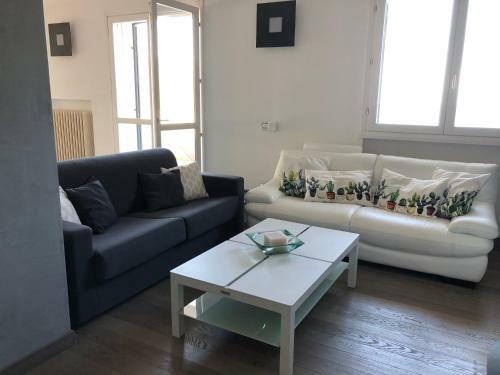 Azzuleo Apartment