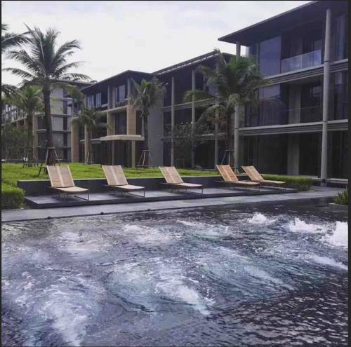 Baan Mai Khao Apartment