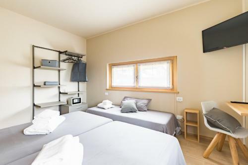 Hostal La Sosta Rooms