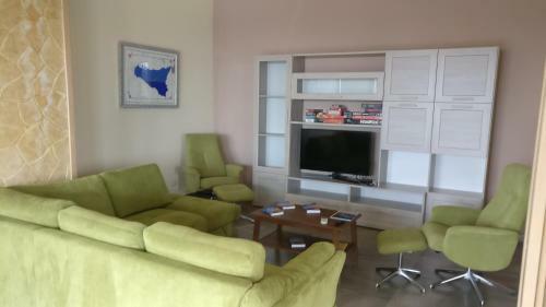 Lodge Villa Vulcano, Tra L'etna E Il Mare