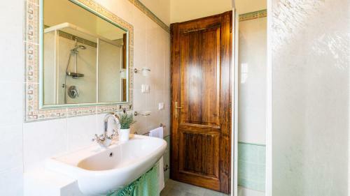 Villa Podere Fornacchia 20