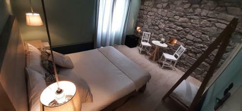 Hostal Al22 Di Piazza Del Ges�