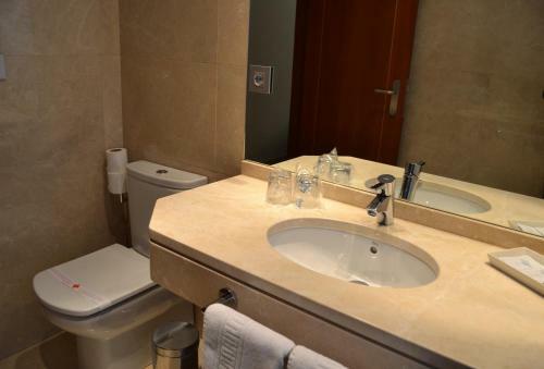 Hotel Jarama