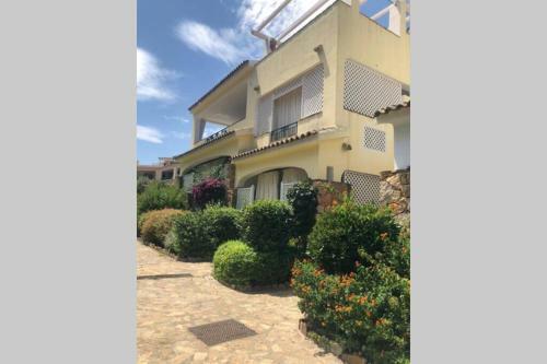 Apartamento Bilocale Con Piscina
