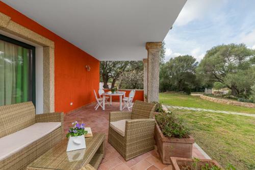 Domos Pintadas Apartments