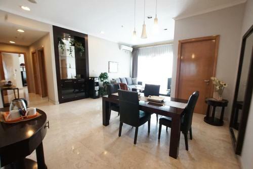 Apartamento Apatel Senayan Residence