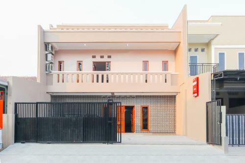 Hotel Oyo 1519 Axl Residence