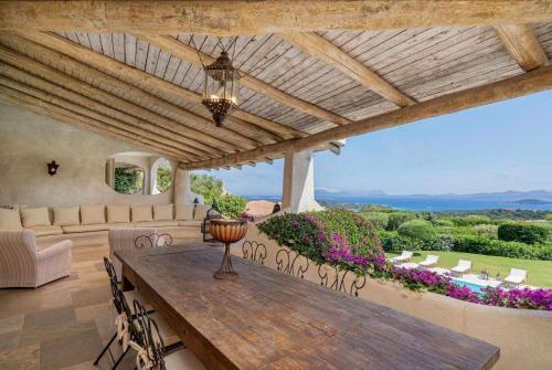 Villa Emerald Shores