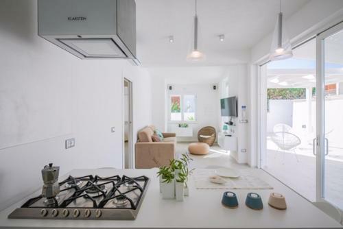 Total White Villa