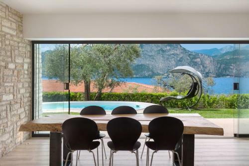 Villa Mimosa-con Piscina E Vista Lago