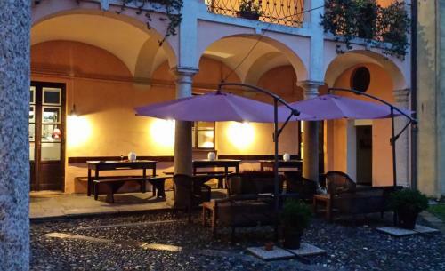 Hostal Archi E Colonne