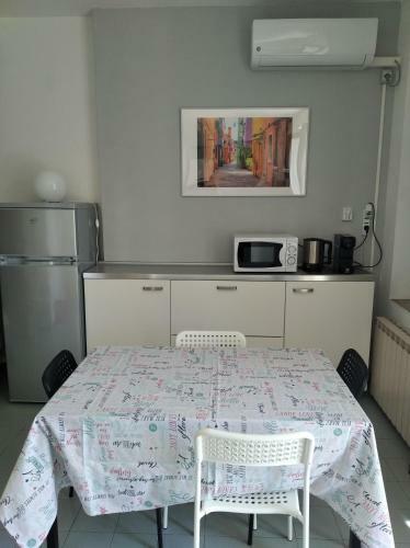 Apartamento Tra La Stazione E Il Lago