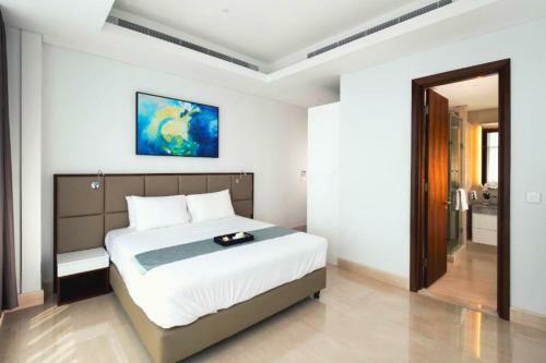 Three-bedroom Executive Serviced Apartment