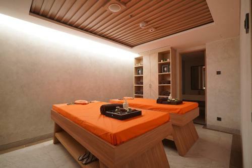Hotel Harris Suites Puri Mansion