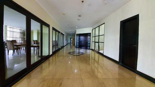 N Hotel Tanah Abang