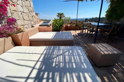 Living Smeralda, 360� Panoramic View
