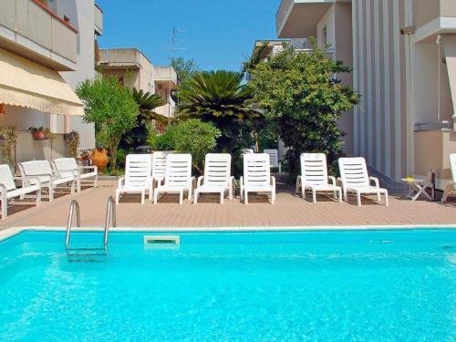 Urbane Apartment In Alba Adriatica Near Sea