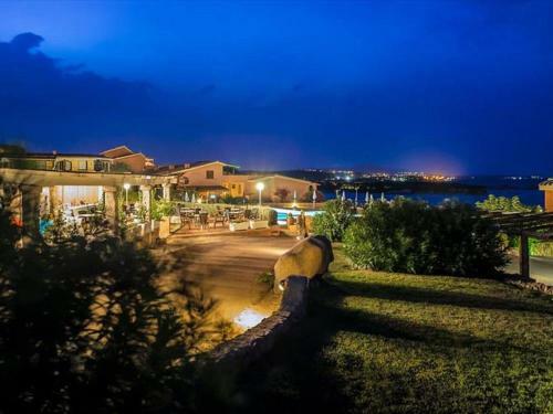 Tasteful Holiday Home In Marinella With Shared Pool