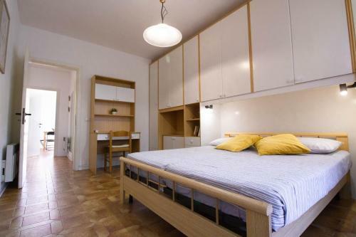 Apartamento Luminoso Appartamento Con Ampia Terrazza