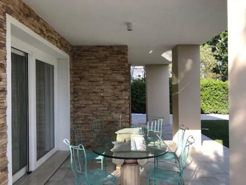 Beautiful Modern Villa In Isola Albarella