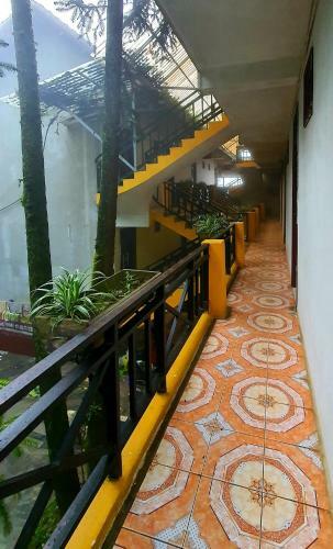 Truc Lam Hotel