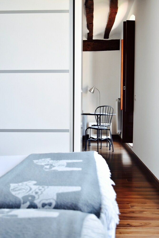Apartamentos Tur�sticos Rincones Del Vino
