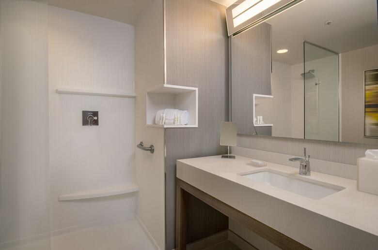 Hotel Courtyard By Marriott Queretaro