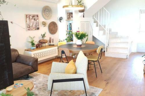 Caesarea Sea View Boutique Duplex