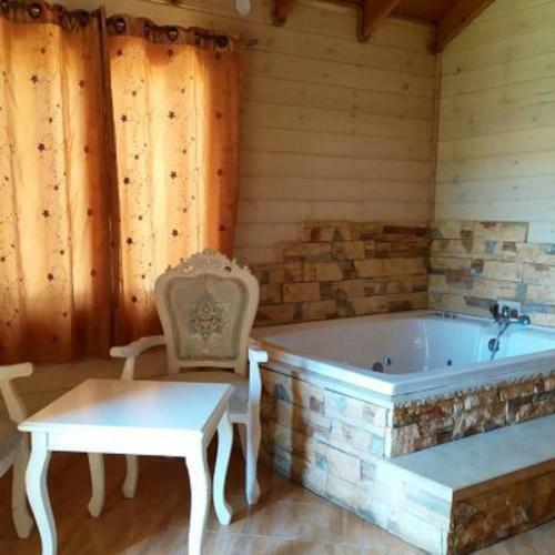Lodge Atzulat Hakinneret
