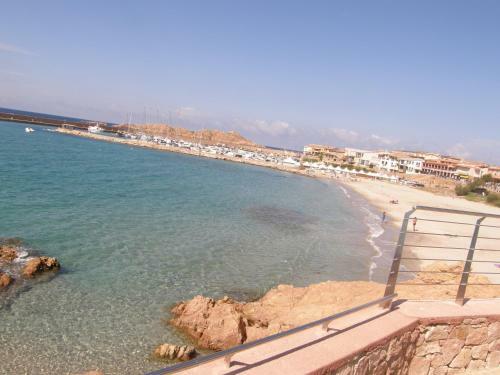 Apartamento Isola Rossa Appartamenti Paduledda