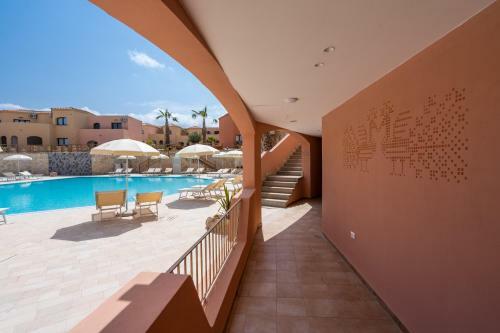 Hotel Red Sun Village