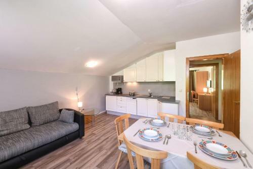 Texel Apartments & Pizzeria