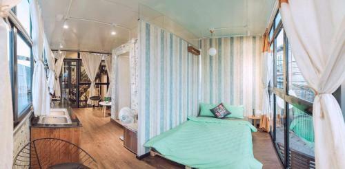 Villa Trippy Paws ?� L?t - Venue Travel