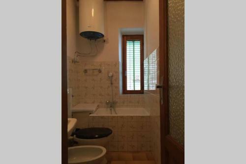 Nel Set Di Piccolo Mondo Antico Villa Viola