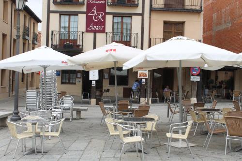 Hostal Ainoa