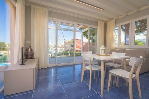 Apartamento Residence Delfino, Portorosa