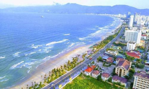 Royal Beach Hotel