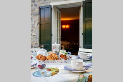 Villa Main Cottage Of Bellagio With Como Lake View