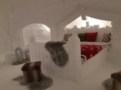 Hotel Capanna Presena