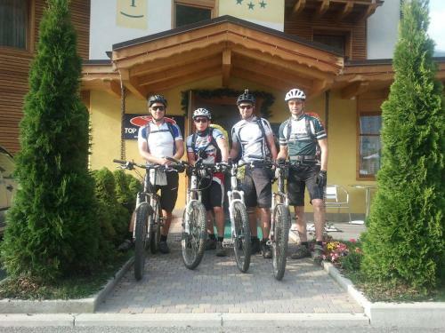 Hotel Garn� Il Giglio