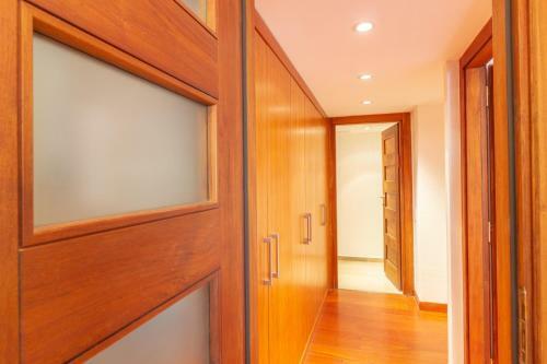 Art Apartment In Mamila