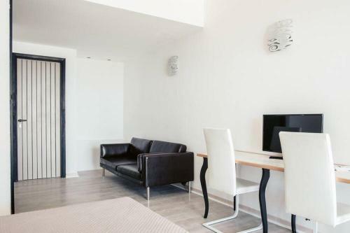 Lamanna's Hotel Club