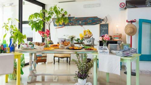 Lamanna's Hotel Club