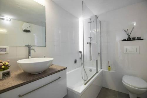 Art Apartment In Mamila - Parking Best Location 1-2