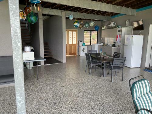 Hostal Riva-la-vista-cooktown