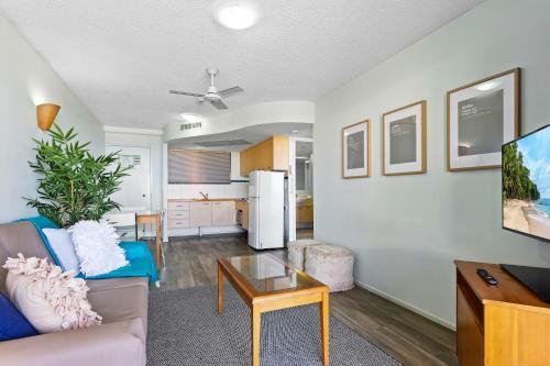 Apartamento Modern 1-bed Beachfront Getaway In Prime Location