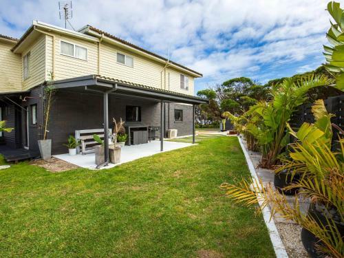 Palmera - Pet Friendly - Directly Opposite The Beach