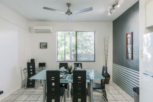 Cityside Apartment - 2 Bedroom With Private Courtyard