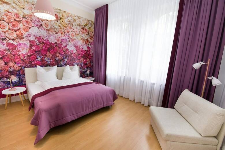 Hostal Garni Hotel Reverey